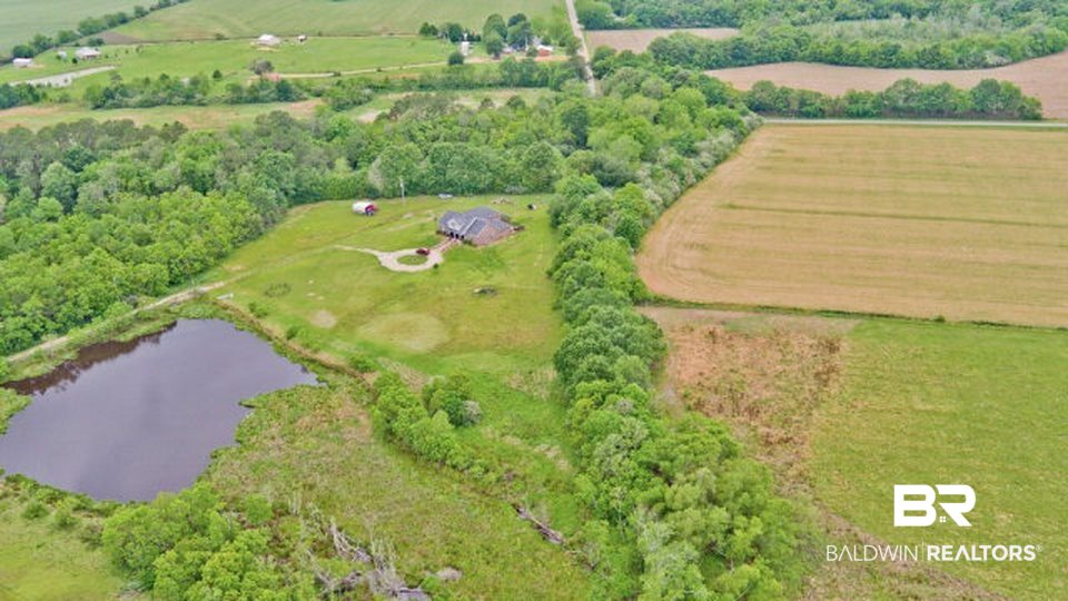 23841 A Cumberland Road Robertsdale, AL 36567 - Photo 4 of 27