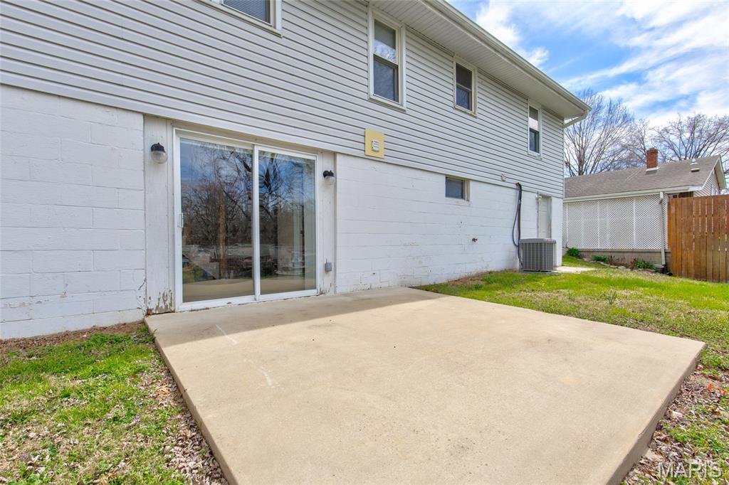 1926 Terrace Drive Alton, IL 62002 - Photo 28 of 40