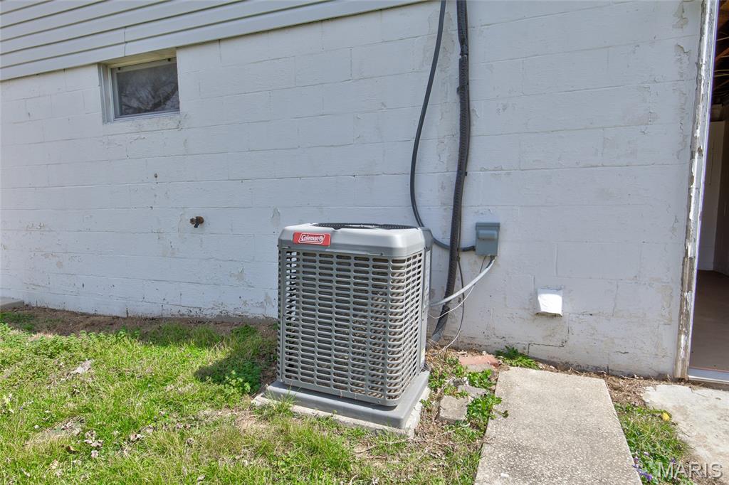 1926 Terrace Drive Alton, IL 62002 - Photo 29 of 40