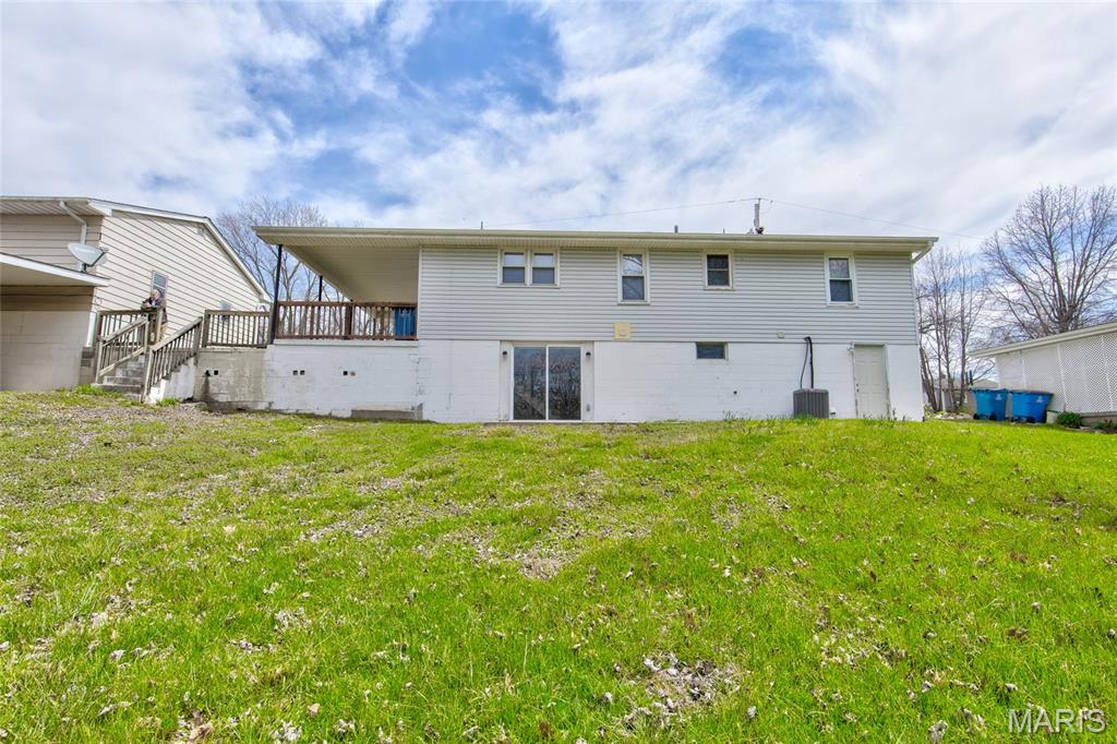 1926 Terrace Drive Alton, IL 62002 - Photo 31 of 40