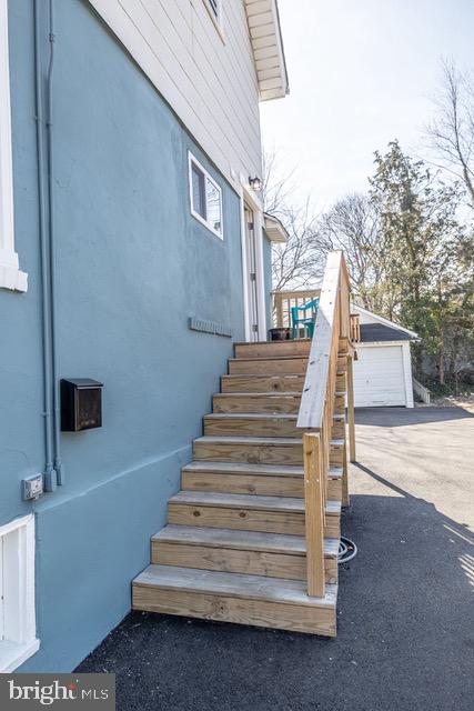 512 Jessamine Avenue Oaklyn, NJ 08107 - Photo 16 of 25 a view of entryway