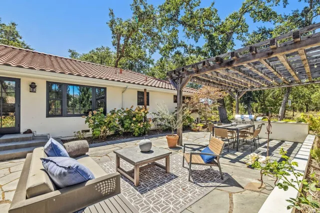 $2,550,000 | 1929 Mora Avenue, Calistoga, CA 94515