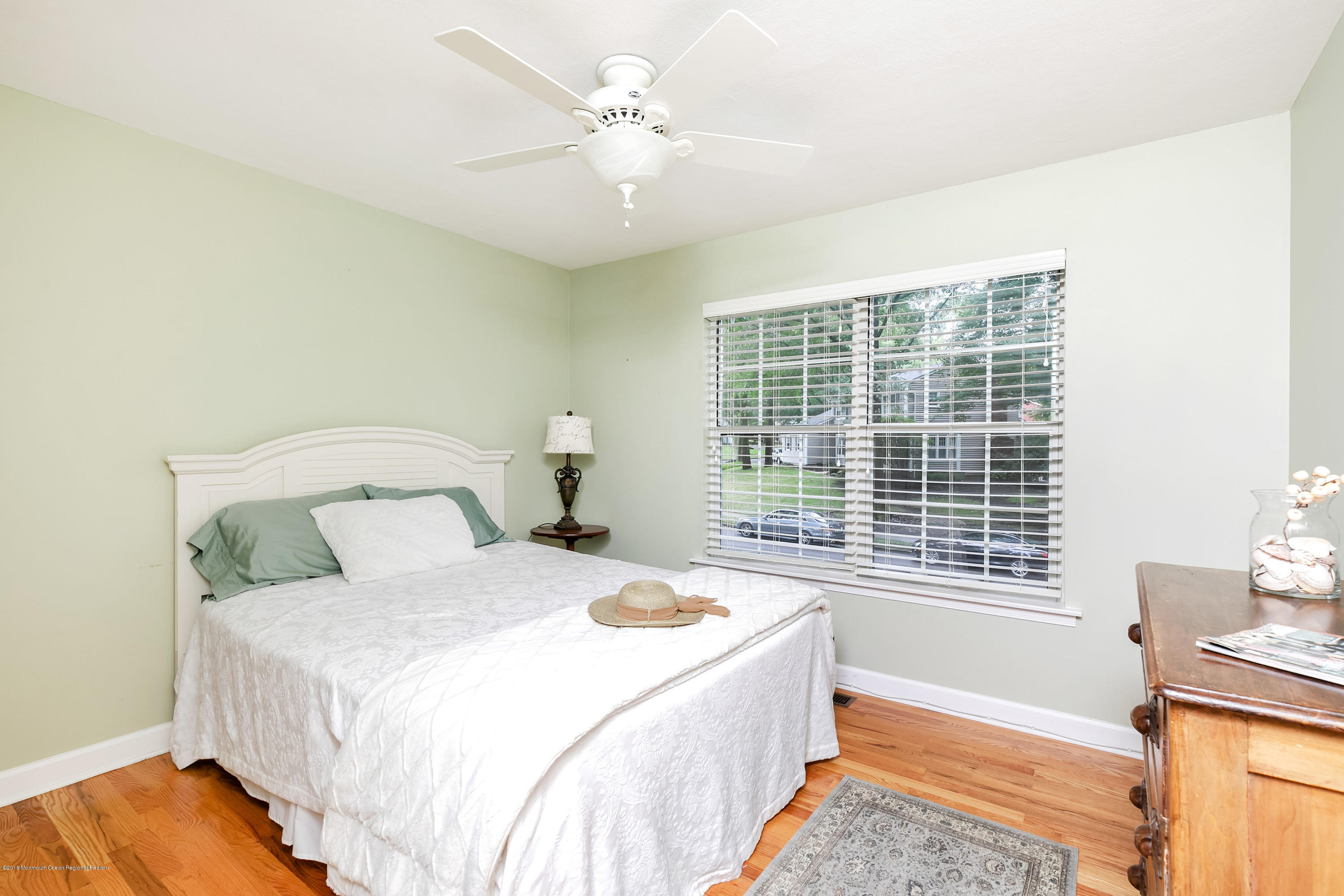 109 Lynch Road Middletown, NJ 07748 - Photo 13 of 22 109 Lynch Rd Middletown NJ-print-016-16-