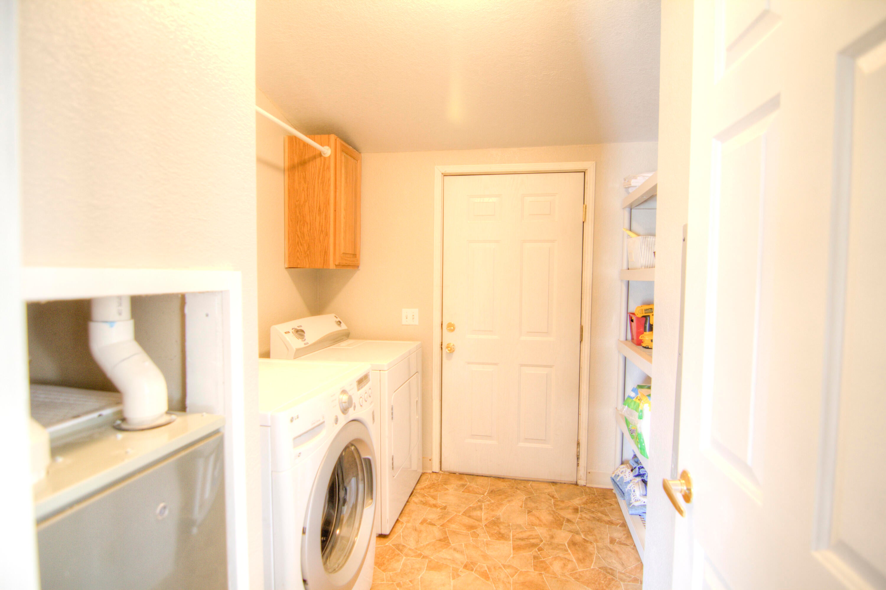 7410 Reeder Road Klamath Falls, OR 97603 - Photo 19 of 27 Reeder 14