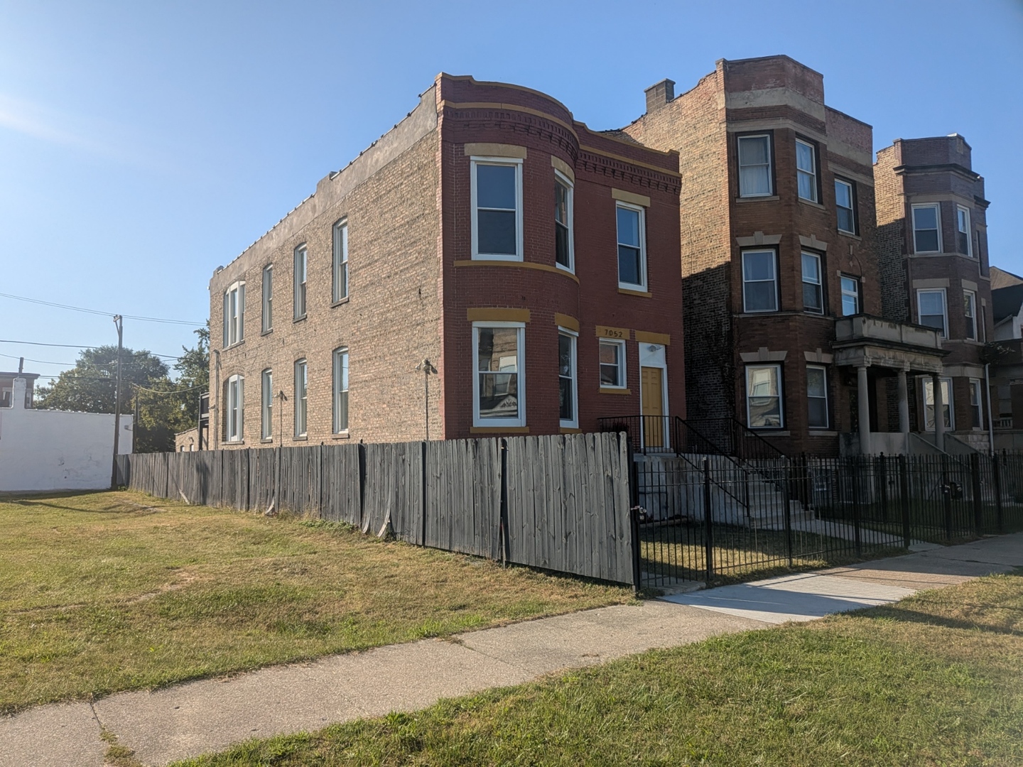 7052 South Normal Boulevard Chicago, IL 60621 - Photo 2 of 22 Gallery Image 2