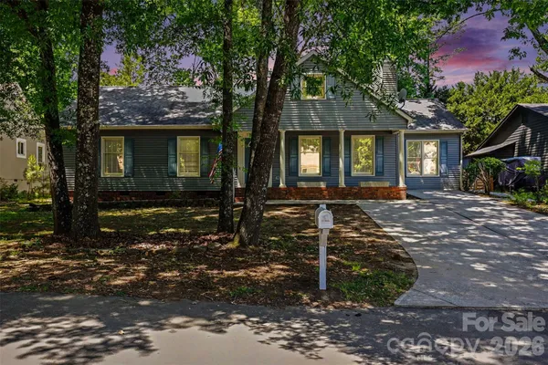 $439,900 | 9060 Tulagi Court, Tega Cay, SC 29708