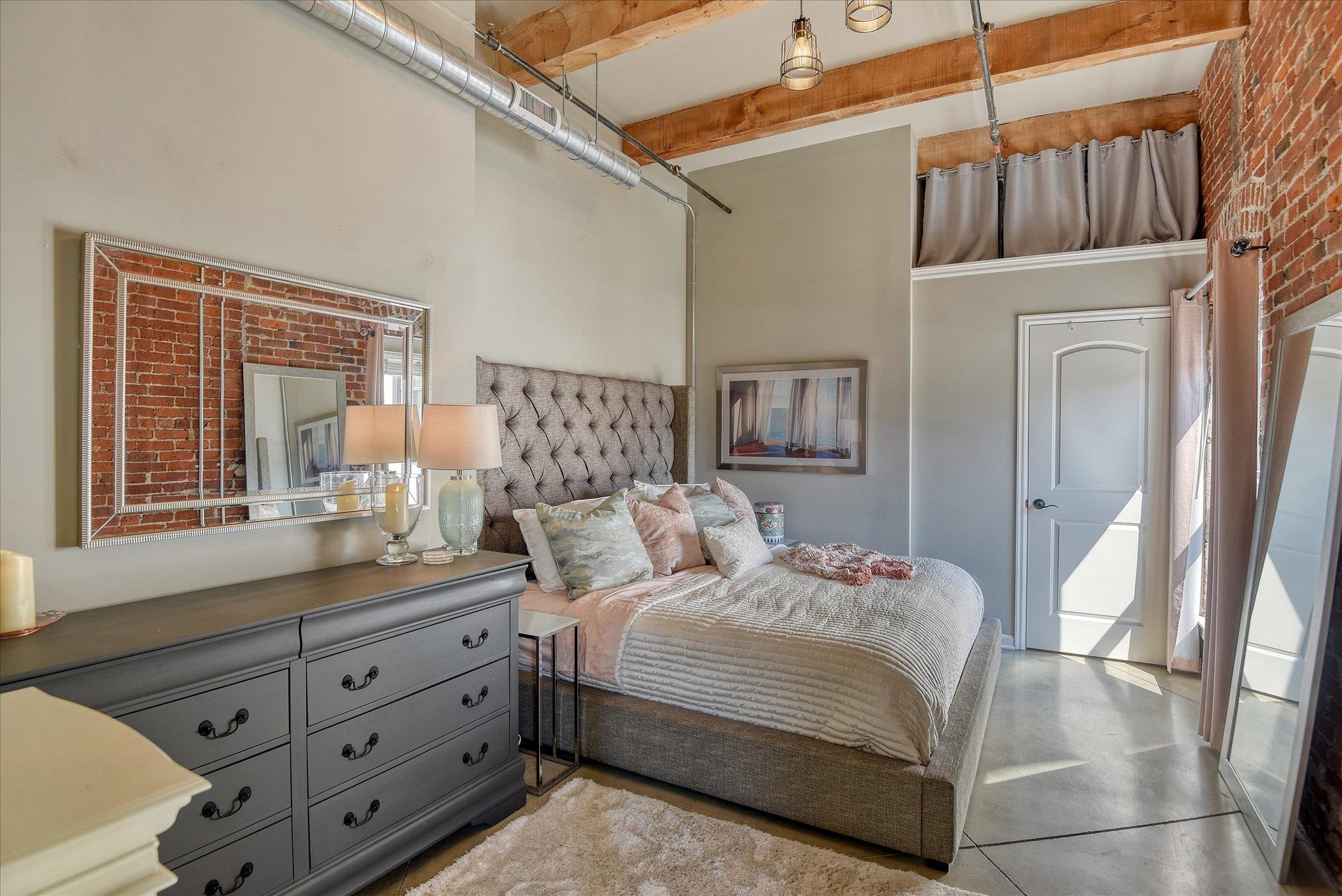 165 South Post Street, Unit 204 Spokane, WA 99201 - Photo 16 of 38