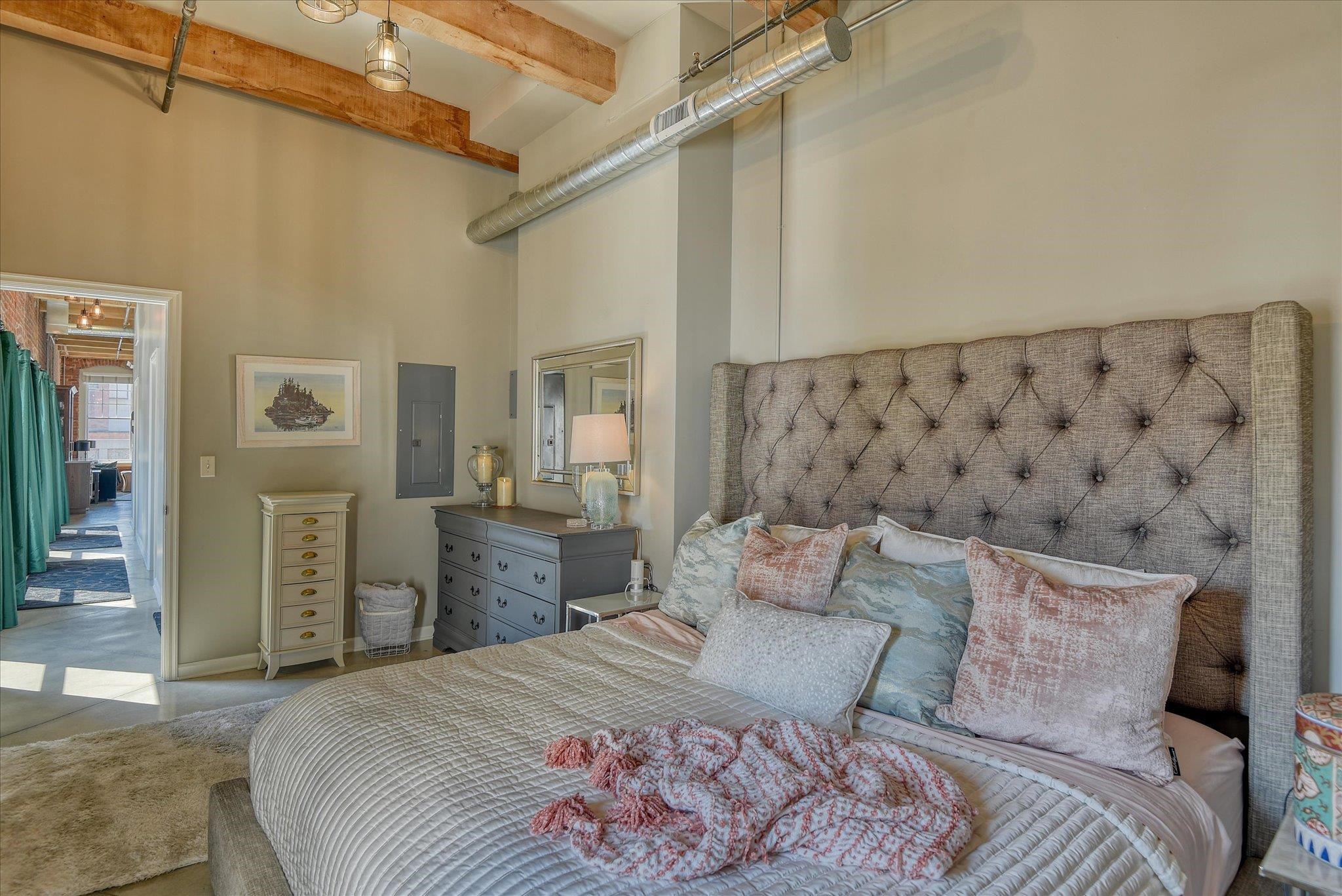 165 South Post Street, Unit 204 Spokane, WA 99201 - Photo 18 of 38