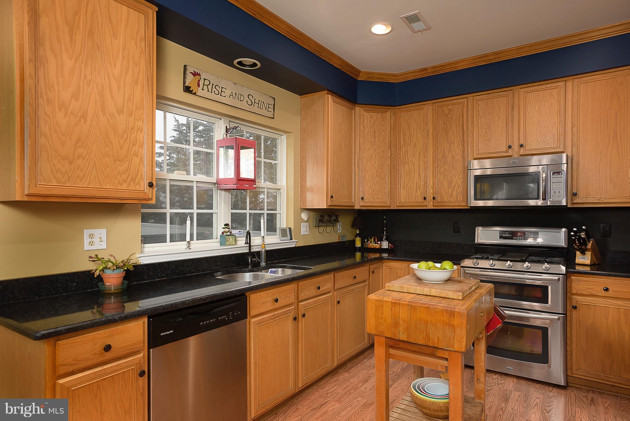 6217 Patuxent Quarter Road Hanover, MD 21076 - Photo 8 of 30 Kitchen
