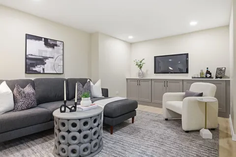 $675,000 | 4431 North Marmora Avenue, Chicago, IL 60630