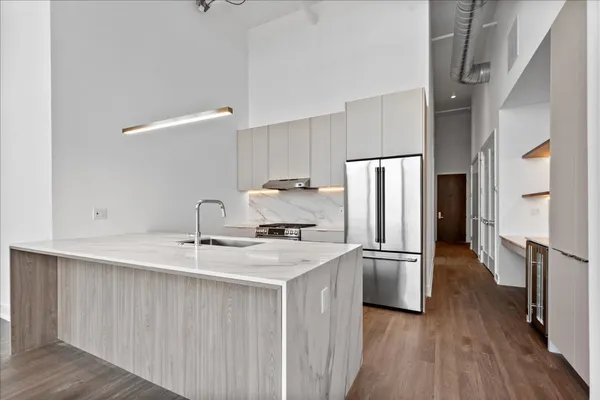 $7,000 | 728 Waukegan Road, Unit 209, Deerfield, IL 60015