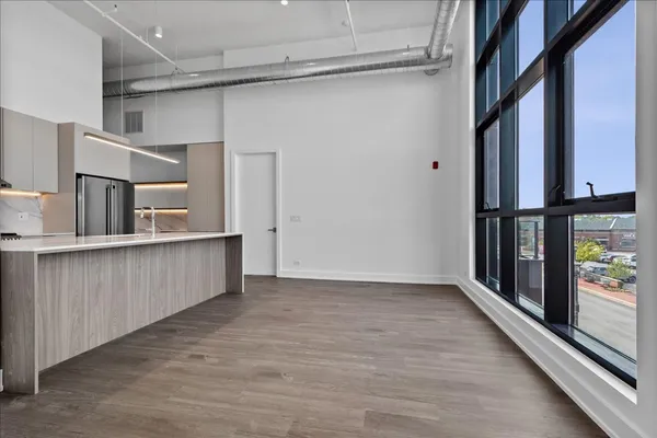 $7,000 | 728 Waukegan Road, Unit 209, Deerfield, IL 60015