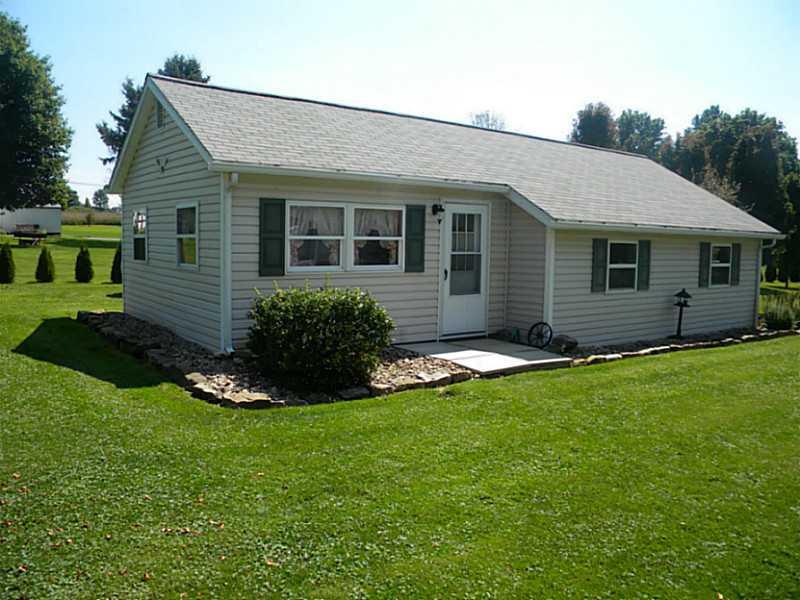 318 Browntown Road Slippery Rock, PA 16057 - Photo 21 of 24 Parking Lot/Garage.