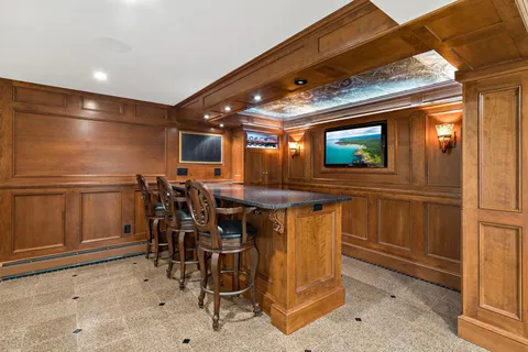 $1,100,000 | 1330 Urbandale Lane North, Plymouth, MN 55447