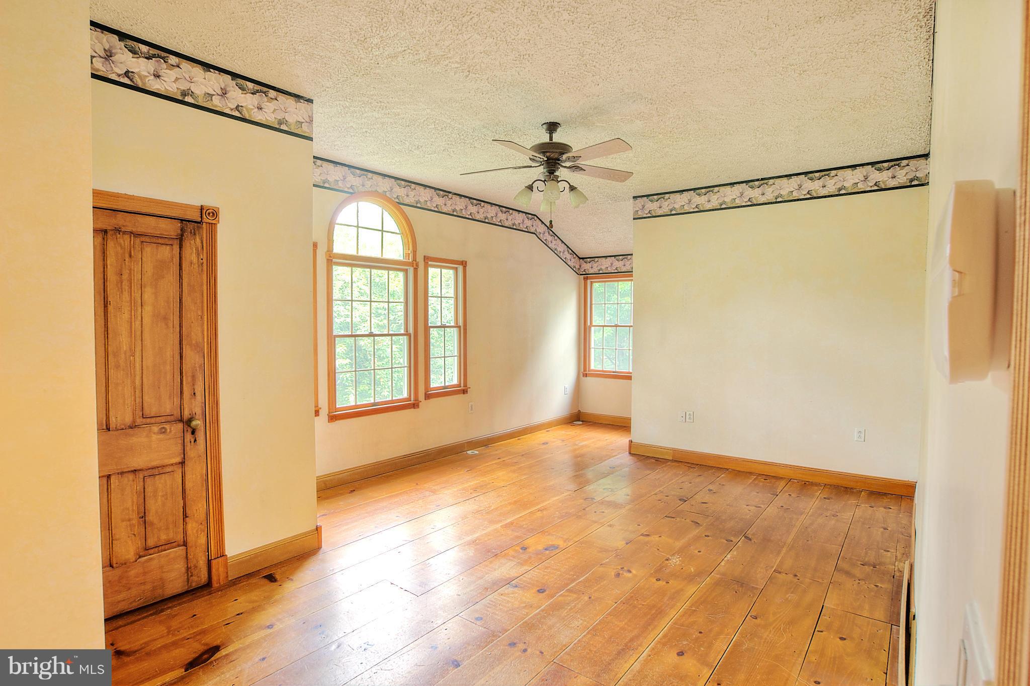 4316 Graceton Road Pylesville, MD 21132 - Photo 18 of 30 Bedroom (Master)