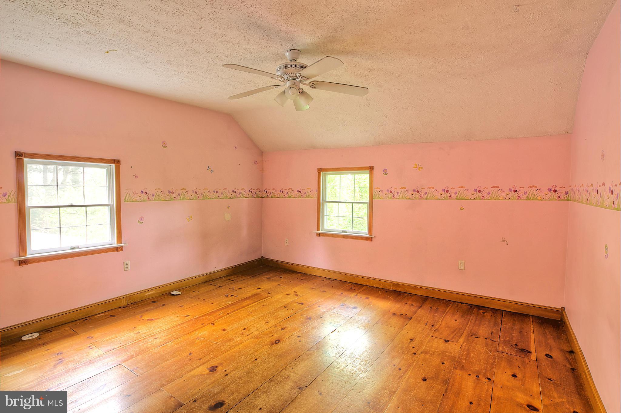 4316 Graceton Road Pylesville, MD 21132 - Photo 22 of 30 Bedroom