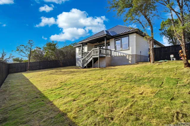 $392,500 | 1266 Highpoint Lane, Spring Branch, TX 78070