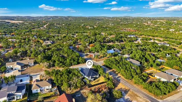 $392,500 | 1266 Highpoint Lane, Spring Branch, TX 78070