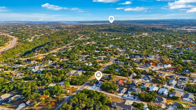 $392,500 | 1266 Highpoint Lane, Spring Branch, TX 78070