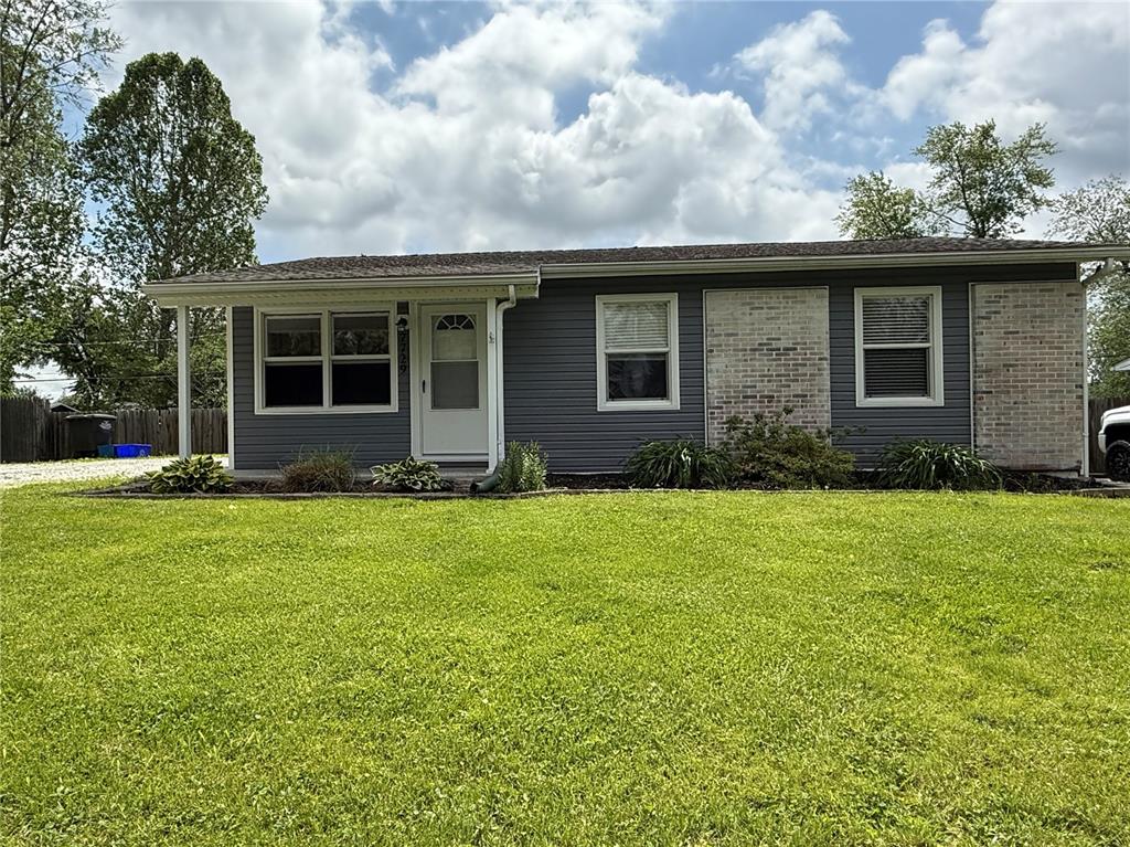 7729 North Humbert Road Godfrey, IL 62035 - Photo 1 of 23 Gallery Image 1