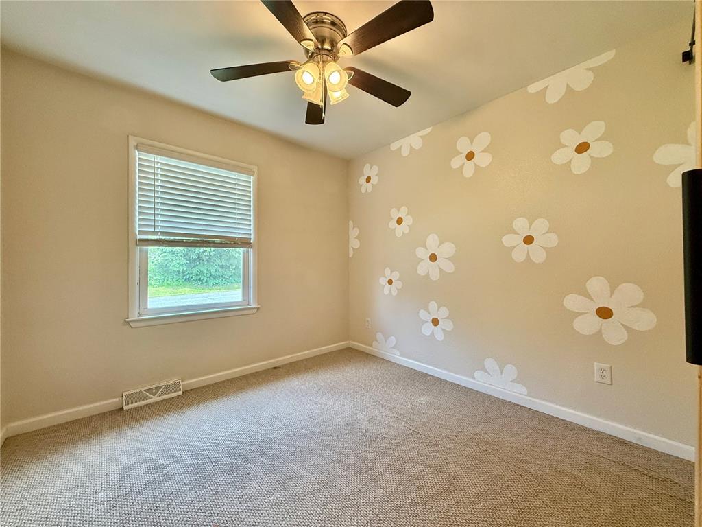 7729 North Humbert Road Godfrey, IL 62035 - Photo 15 of 23 Gallery Image 15