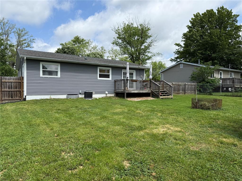 7729 North Humbert Road Godfrey, IL 62035 - Photo 20 of 23 Gallery Image 20