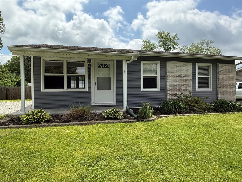 7729 North Humbert Road Godfrey, IL 62035 - Photo 4 of 23 Gallery Image 4