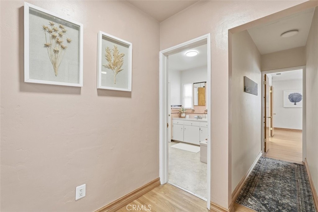 1424 Post Avenue Torrance, CA 90501 - Photo 13 of 34 a view of a hallway with bathroom and mirror