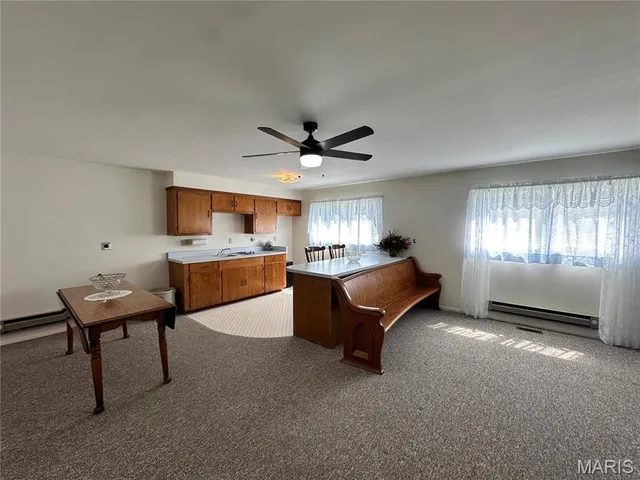 $189,900 | 916 Sommerfield Drive, Houston, MO 65483