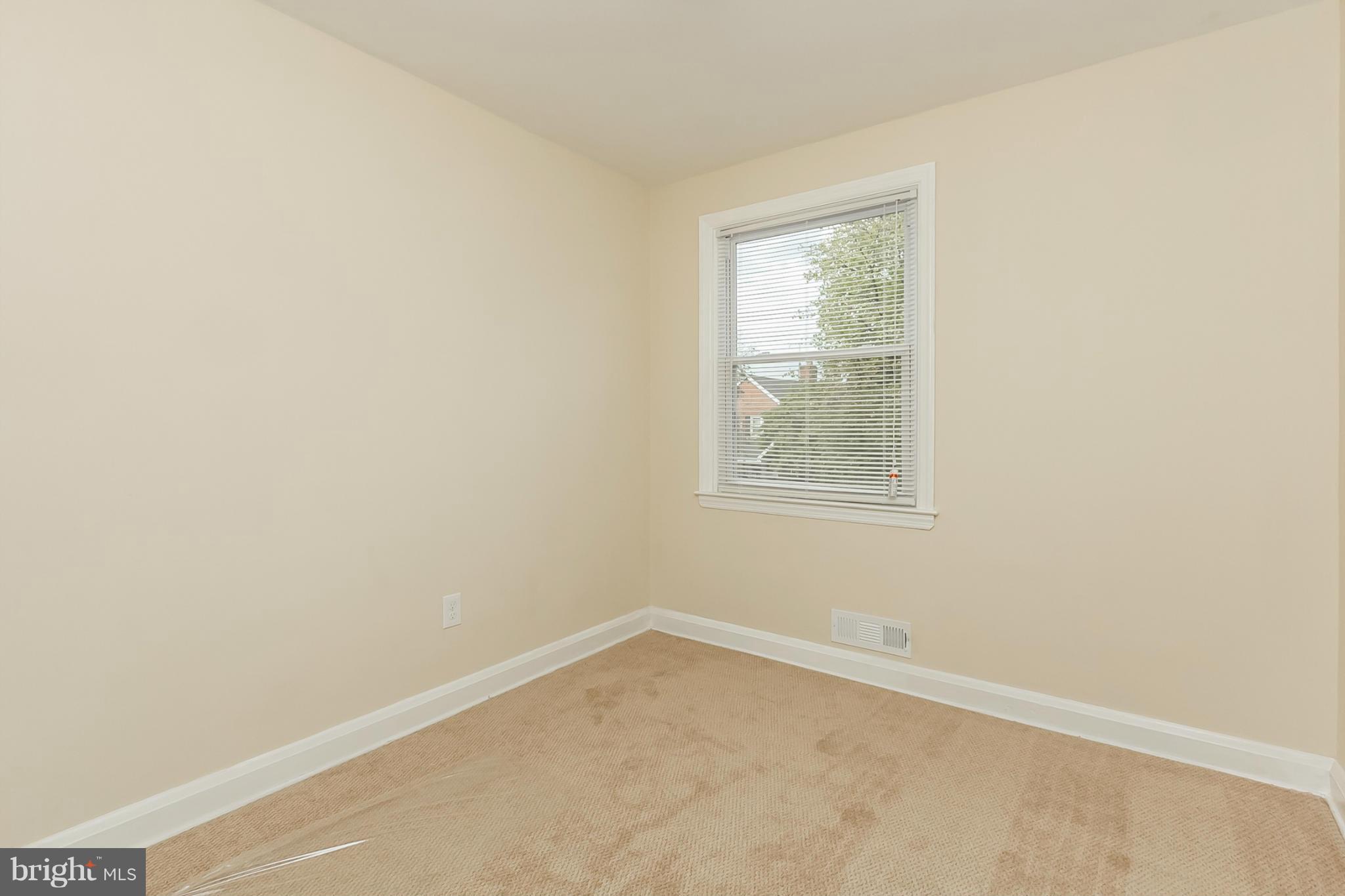 1623 Ingram Road Baltimore, MD 21239 - Photo 16 of 26 Bedroom