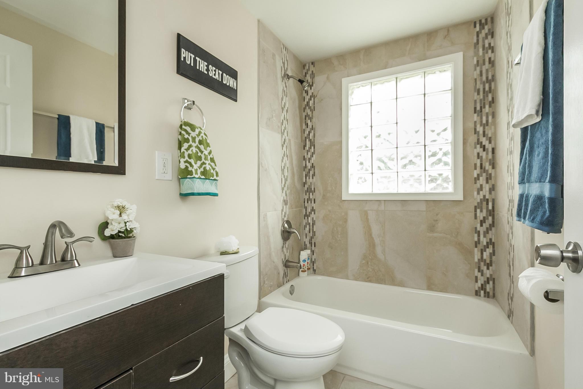 1623 Ingram Road Baltimore, MD 21239 - Photo 20 of 26 Bath