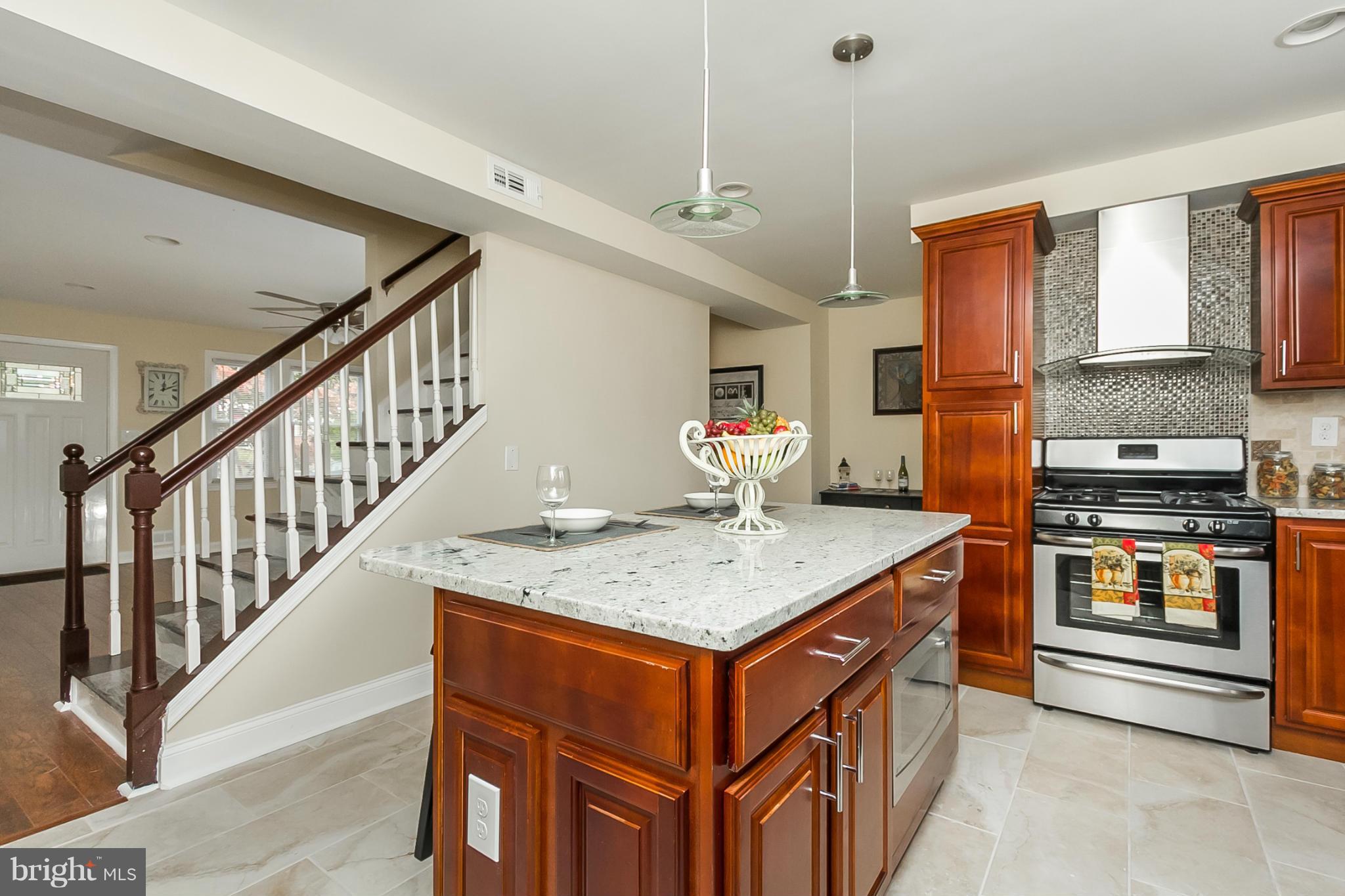 1623 Ingram Road Baltimore, MD 21239 - Photo 4 of 26 Kitchen