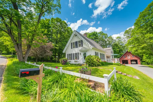 $849,000 | 67 Castle Hill Road, Wilmington, VT 05363