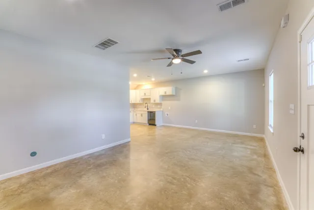 $1,750 | 652 Ayers Street, Memphis, TN 38107