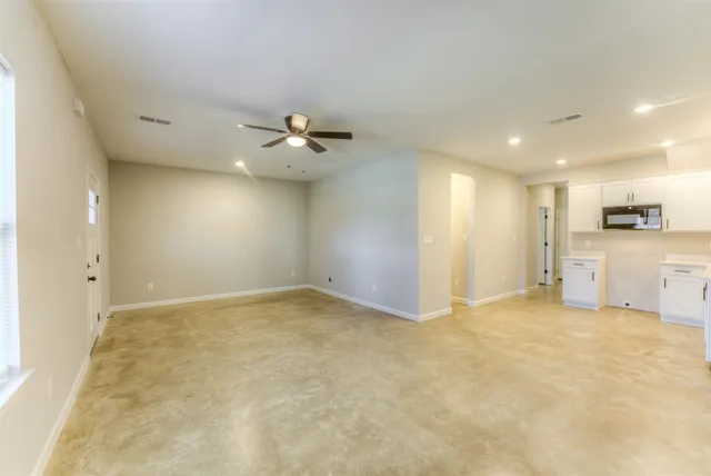 $1,750 | 652 Ayers Street, Memphis, TN 38107