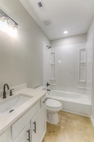 $1,750 | 652 Ayers Street, Memphis, TN 38107