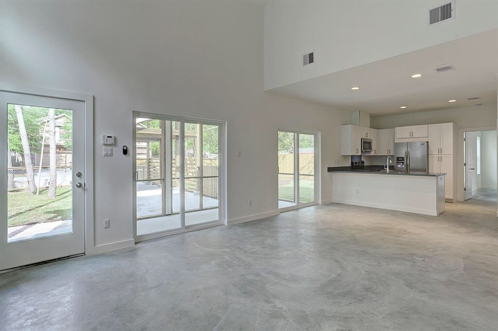 6712 Cohn Street Houston, TX 77091 - Photo 7 of 14