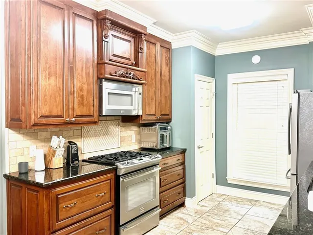 $295,000 | 132 Rue Saint Cameron, Houma, LA 70360