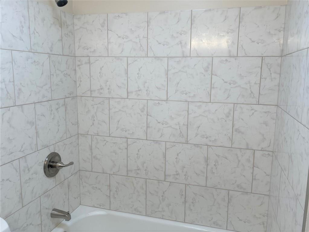 408 Wynnes Ridge Circle Southeast Marietta, GA 30067 - Photo 6 of 15