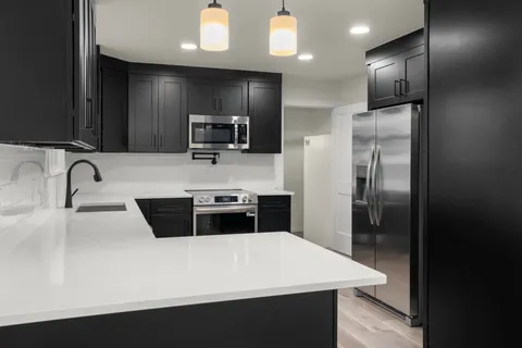 $375,000 | 217 Bonnaridge Drive, Hermitage, TN 37076