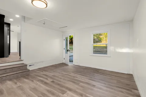 $375,000 | 217 Bonnaridge Drive, Hermitage, TN 37076