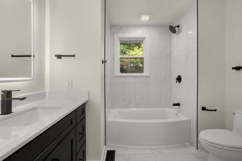 $375,000 | 217 Bonnaridge Drive, Hermitage, TN 37076