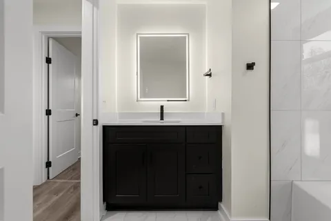 $375,000 | 217 Bonnaridge Drive, Hermitage, TN 37076