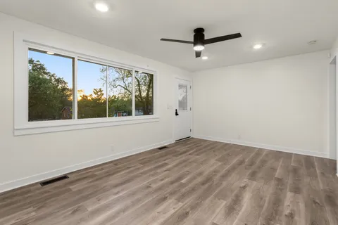 $375,000 | 217 Bonnaridge Drive, Hermitage, TN 37076