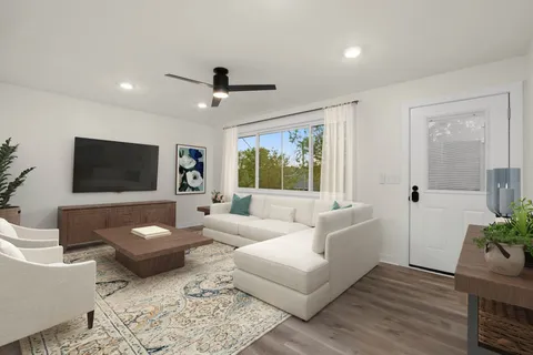 $375,000 | 217 Bonnaridge Drive, Hermitage, TN 37076