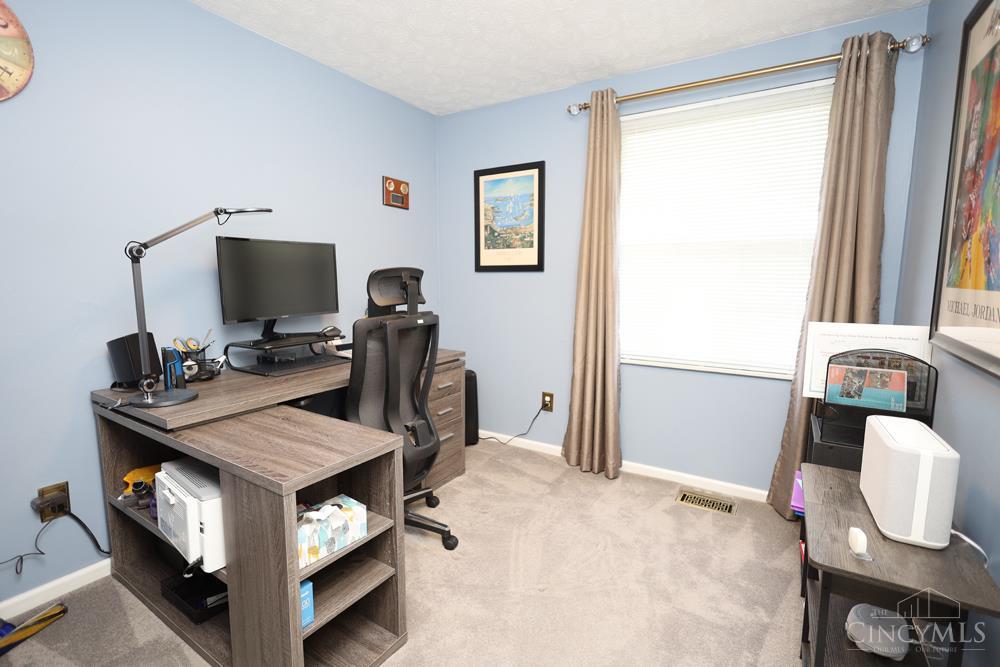 4357 Mt Alverno Road Cincinnati, OH 45238 - Photo 17 of 25 Gallery Image 17