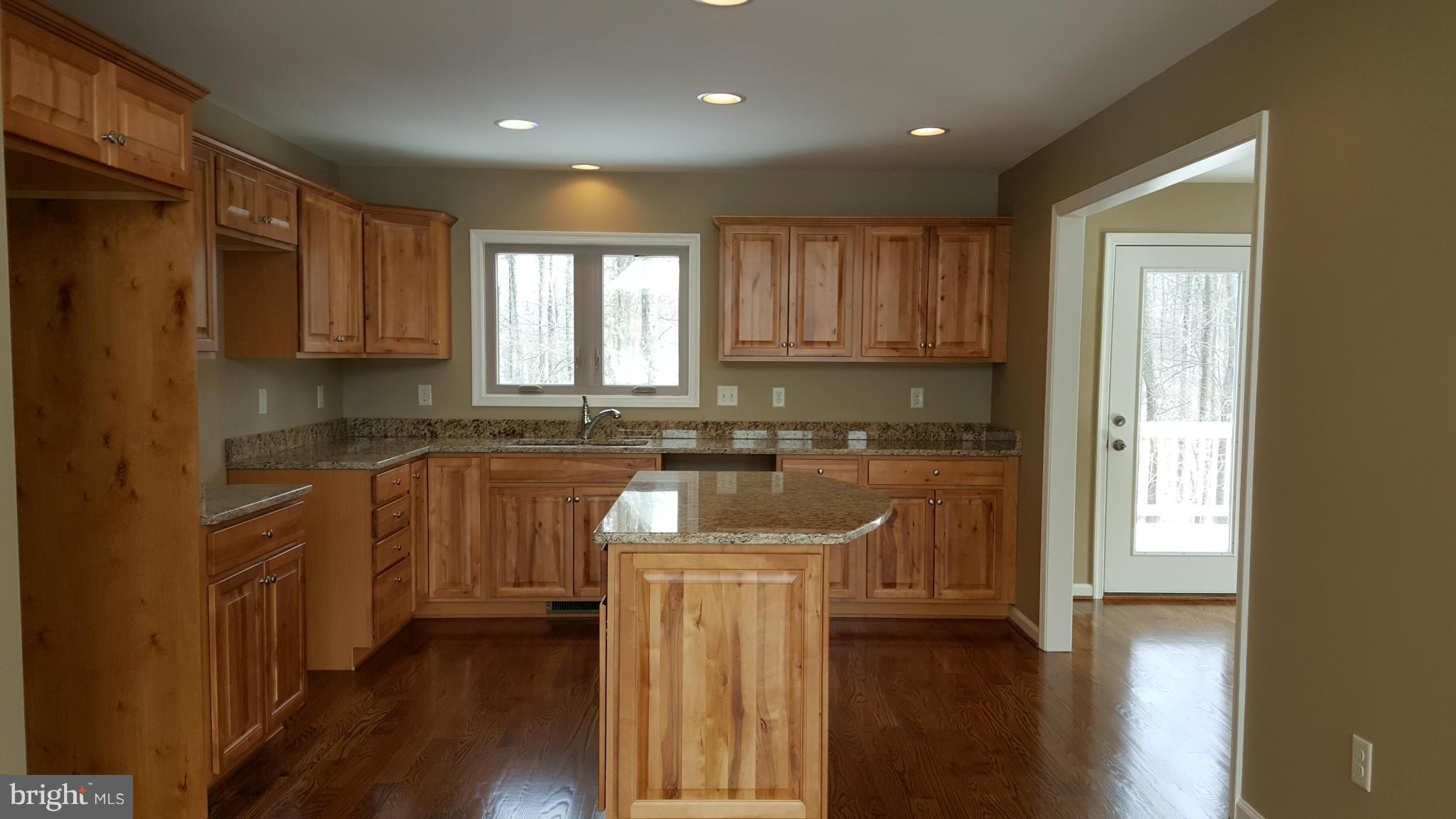 POSSIBLE KITCHEN DESIGN