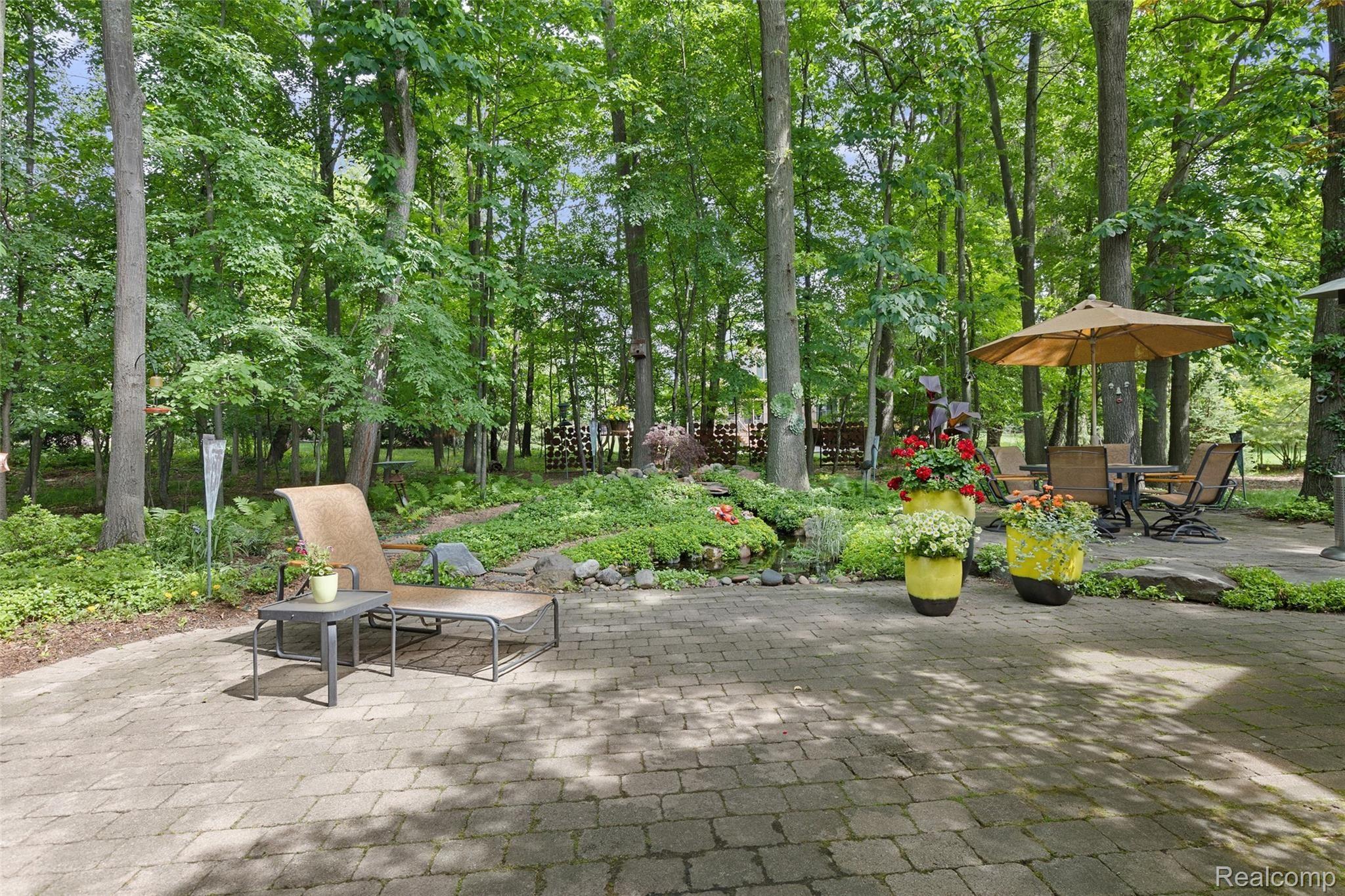 1710 Apple Ridge Court Rochester, MI 48306 - Photo 7 of 50 1710 Apple Ridge Ct-9.jpg