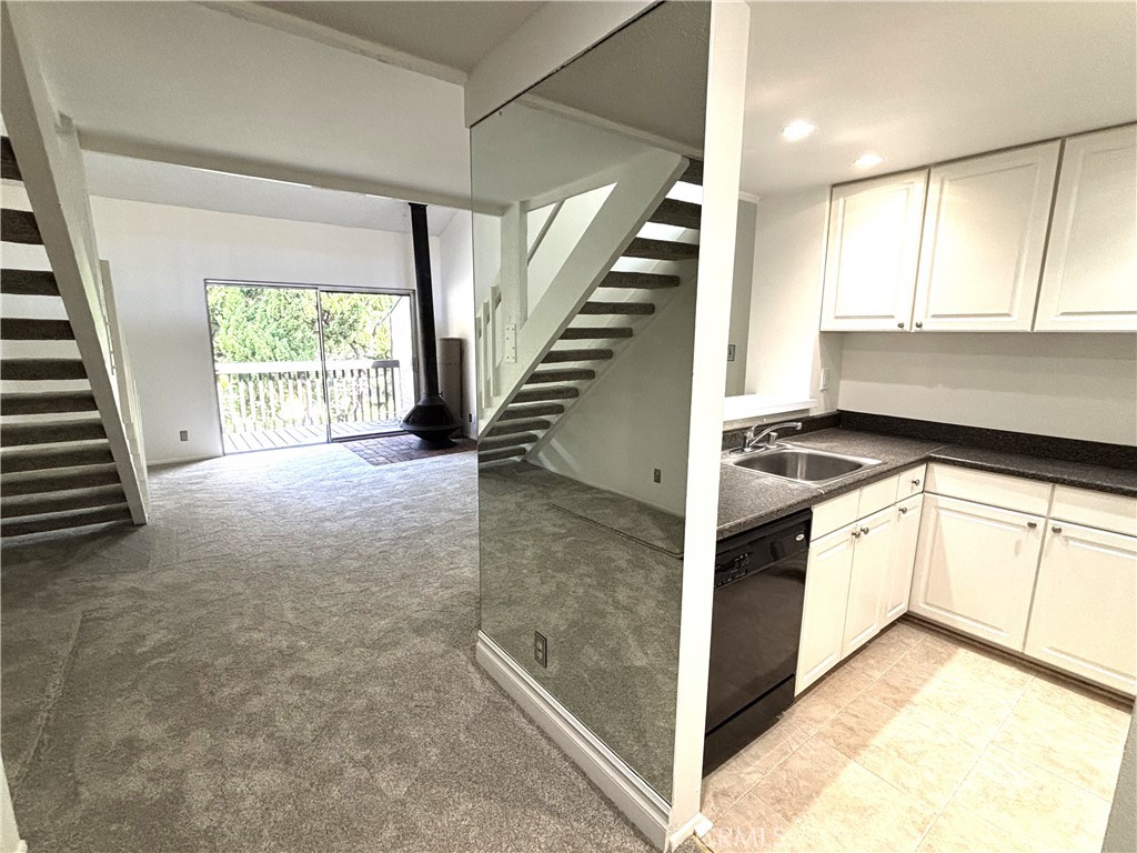 7890 East Spring Street, Unit 4V Long Beach, CA 90815 - Photo 13 of 30