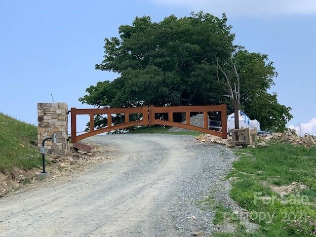 147 North Chappell Road, Unit 3 Banner Elk, NC 28604 - Photo 32 of 43 a view of outdoor space and yard